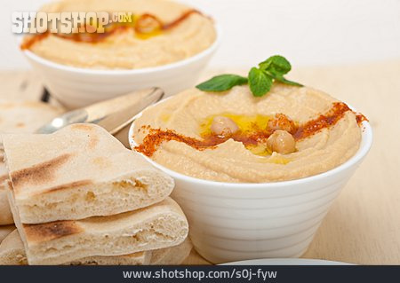 
                Hummus                   