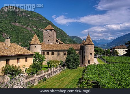 
                Südtirol, Bozen, Schloss Maretsch                   