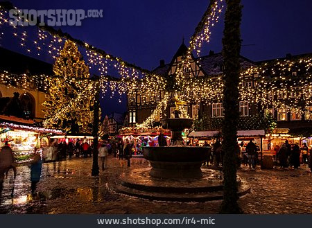 
                Weihnachtsmarkt, Goslar                   