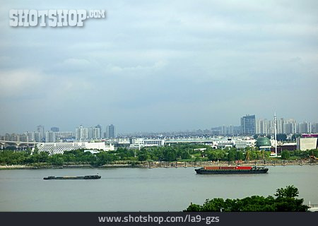 
                Containerschiff, Shanghai, Flussschifffahrt                   