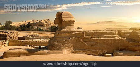 
                Sphinx, Gizeh                   
