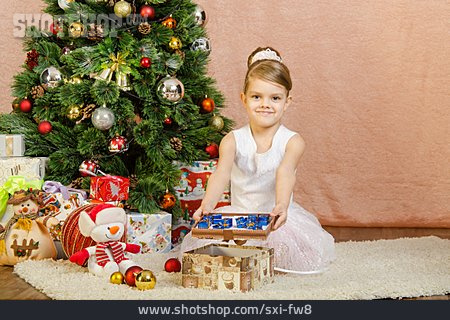 
                Kind, Mädchen, Weihnachten                   