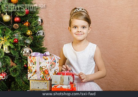 
                Kind, Mädchen, Weihnachten, Vorfreude                   