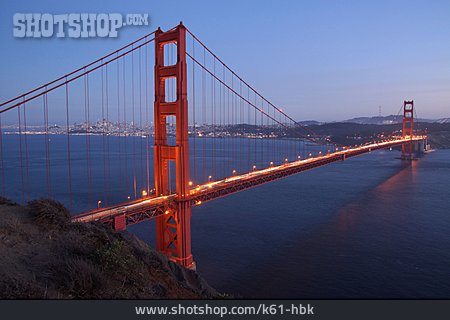 
                Dämmerung, San Francisco, Golden Gate Bridge                   
