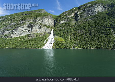 
                Wasserfall, Geirangerfjord                   
