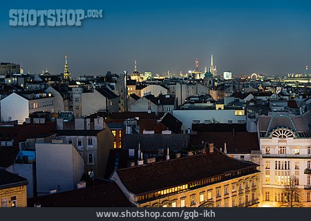 
                Stadtansicht, Blaue Stunde, Wien                   