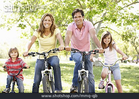 
                Family, Cycling, Family Outing                   