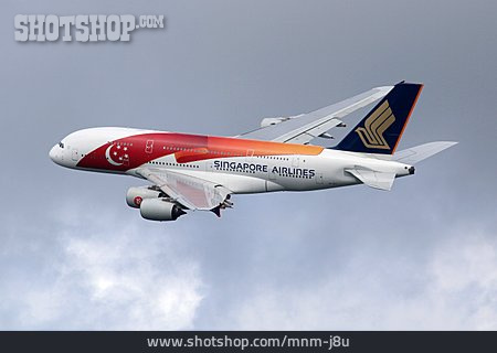 
                Airbus, Airbus A380, Singapore Airlines                   
