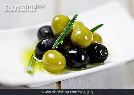 
                Oliven, Appetizer                   