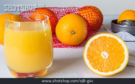 
                Orangensaft, Fruchtfleisch, Frischgepresst                   