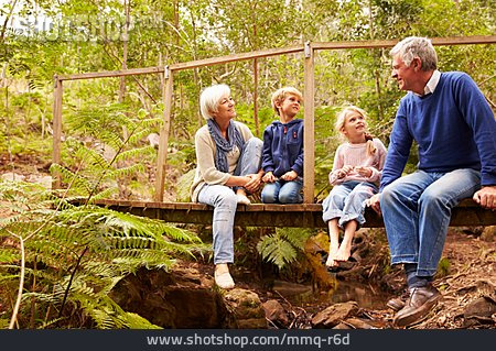 
                Enkel, Freizeit, Ausflug, Großeltern                   
