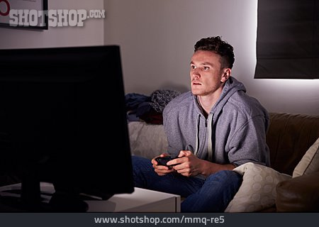 
                Mann, Computerspiel, Videospiel, Spielekonsole                   