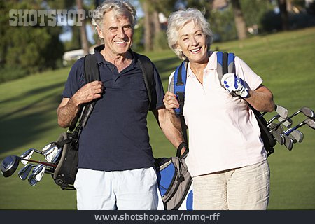 
                Golfspieler, Seniorenpaar                   
