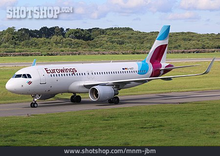 
                Flugzeug, Airbus, Airbus A320, Eurowings                   