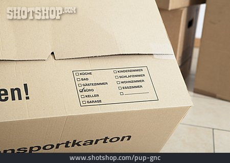 
                Verpackungsmaterial, Umzugskarton                   