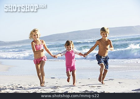 
                Strand, Kindheit, Geschwister, Strandurlaub                   