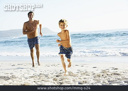 
                Vater, Sohn, Fangen, Strandurlaub                   