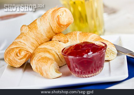 
                Croissant, Frühstück, Konfitüre                   
