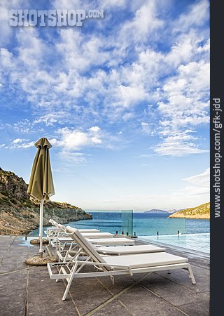 
                Swimmingpool, Liegestuhl, Agios Nikolaos                   