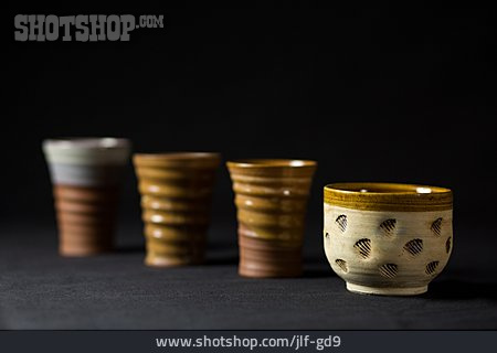 
                Keramik, Tonschale, Töpferware                   
