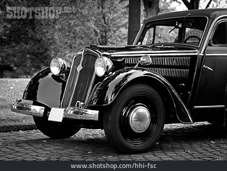 
                Oldtimer, Historisches Fahrzeug                   