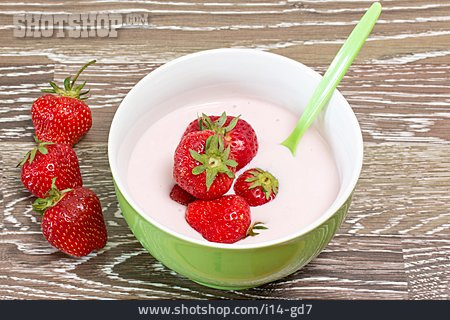 
                Joghurt, Erdbeerjoghurt                   