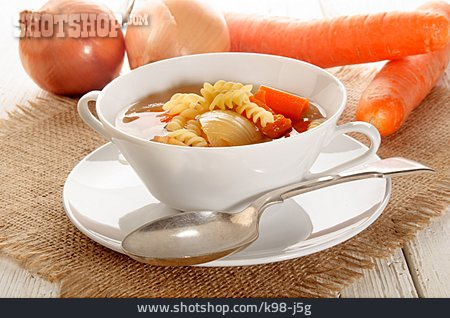 
                Suppe, Eintopf, Nudelsuppe                   