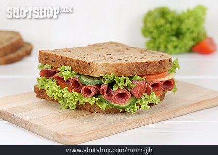 
                Salamibrot, Vollkornbrot, Sandwich                   