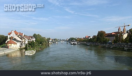 
                Donau, Regensburg                   
