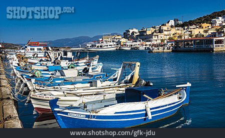 
                Fischerboote, Kreta, Spinalonga                   