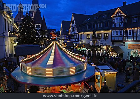 
                Karussell, Weihnachtsmarkt, Michelstadt                   