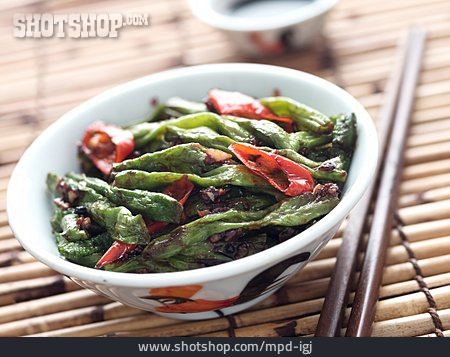 
                Asiatische Küche, Gemüsepfanne, Wok-gemüse                   