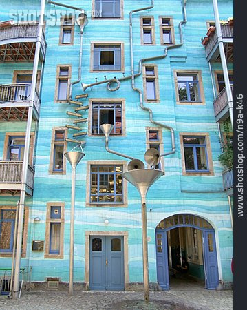 
                Wohnhaus, Moderne Baukunst, Dresden                   