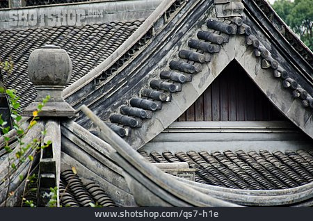 
                Dach, Japanisch                   