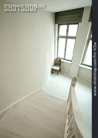 
                Treppe, Altbau, Etage                   