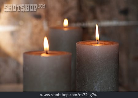 
                Kerze, Kerzenschein, Adventszeit                   
