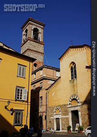 
                Lucca, San Salvatore                   