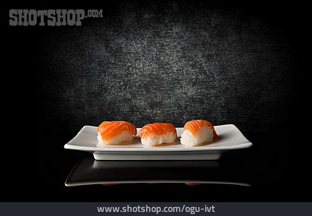 
                Sushi, Lachs, Nigiri                   