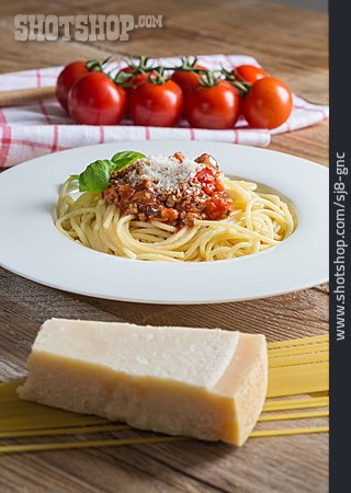 
                Parmesan, Spaghetti Bolognese                   