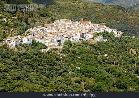 
                Dorf, Andalusien, Bergland                   