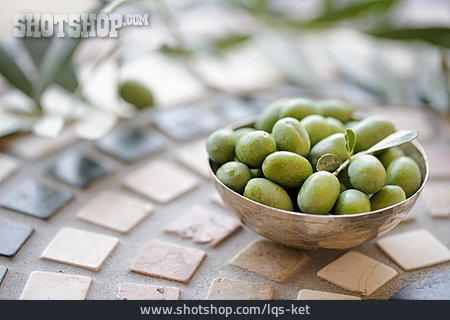 
                Schale, Grüne Oliven                   
