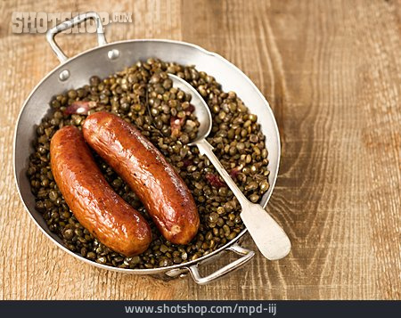
                Hausmannskost, Linseneintopf, Traditionelle Küche                   