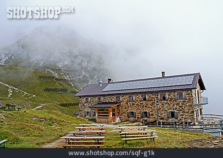 
                Berggasthaus, Stubaier Alpen                   
