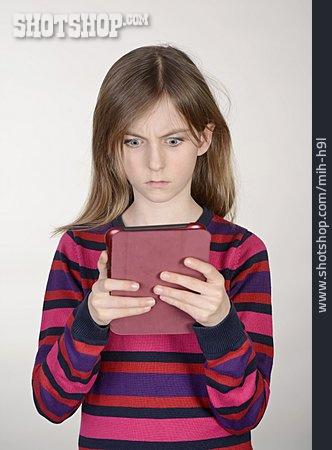 
                Mädchen, Wütend, Online, Tablet-pc                   