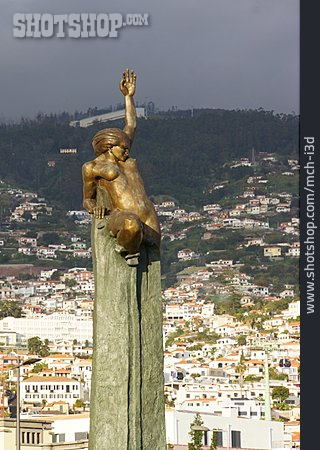 
                Bronze, Madeira, Funchal, Praca Da Autonomia                   