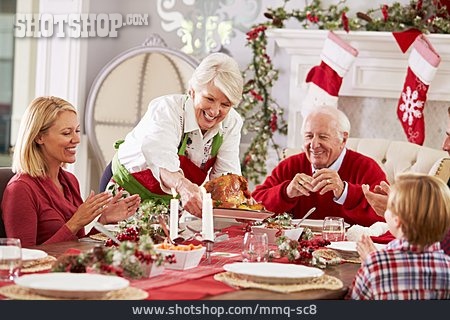 
                Weihnachten, Festessen, Familienessen                   