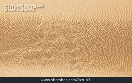 
                Sand, Rippelmarke                   