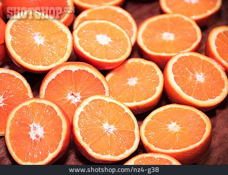 
                Fruchtfleisch, Orangen, Clementine                   