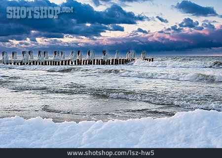 
                Winter, Ostseeküste, Naturschauspiel                   