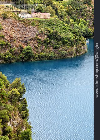 
                Kratersee, Wasserwerk, Blauer See, Mount Gambier, Blue Lake                   